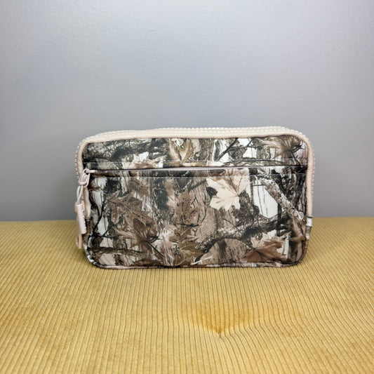 Remi - Nylon Crossbody - Camo