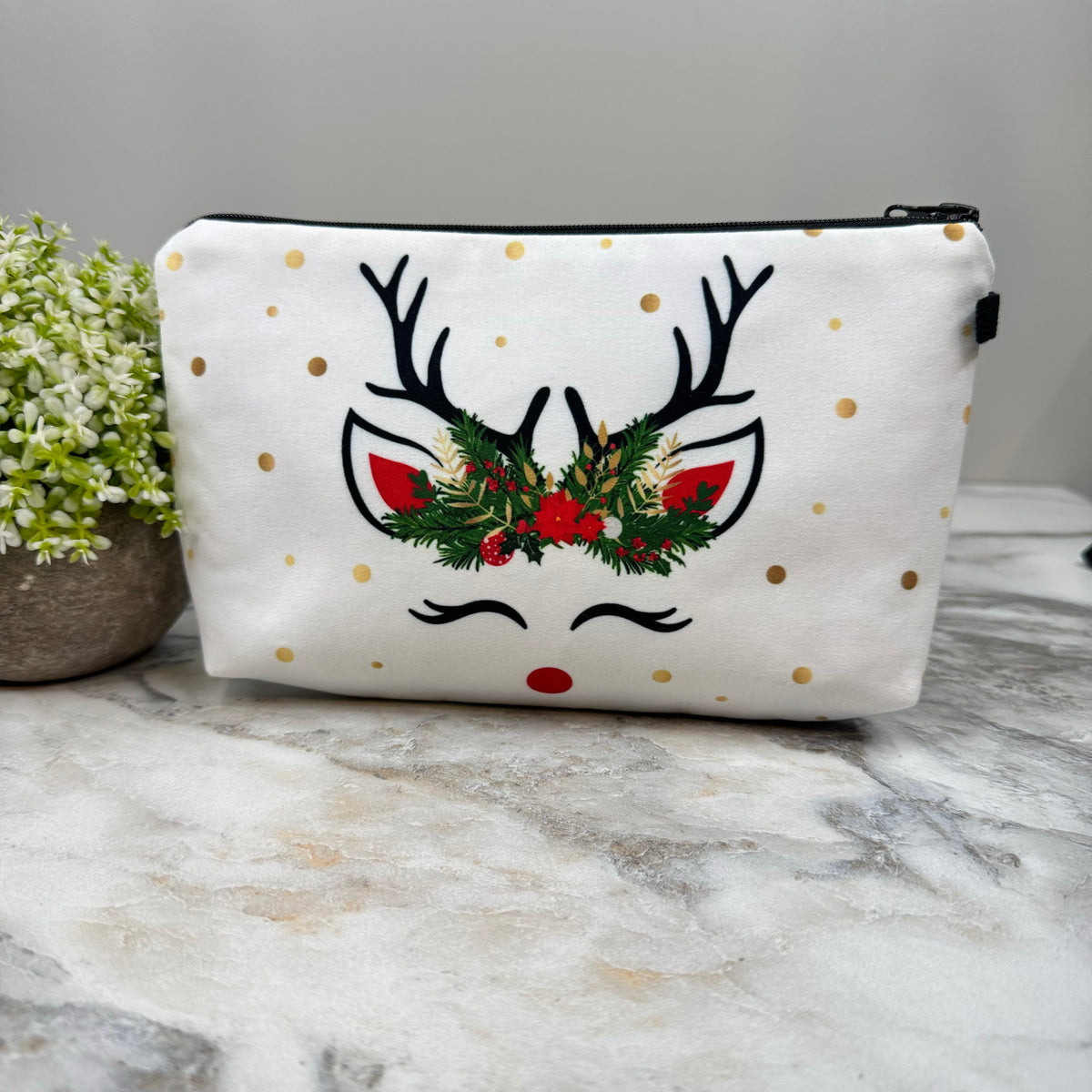 Pouch - Christmas - White Reindeer
